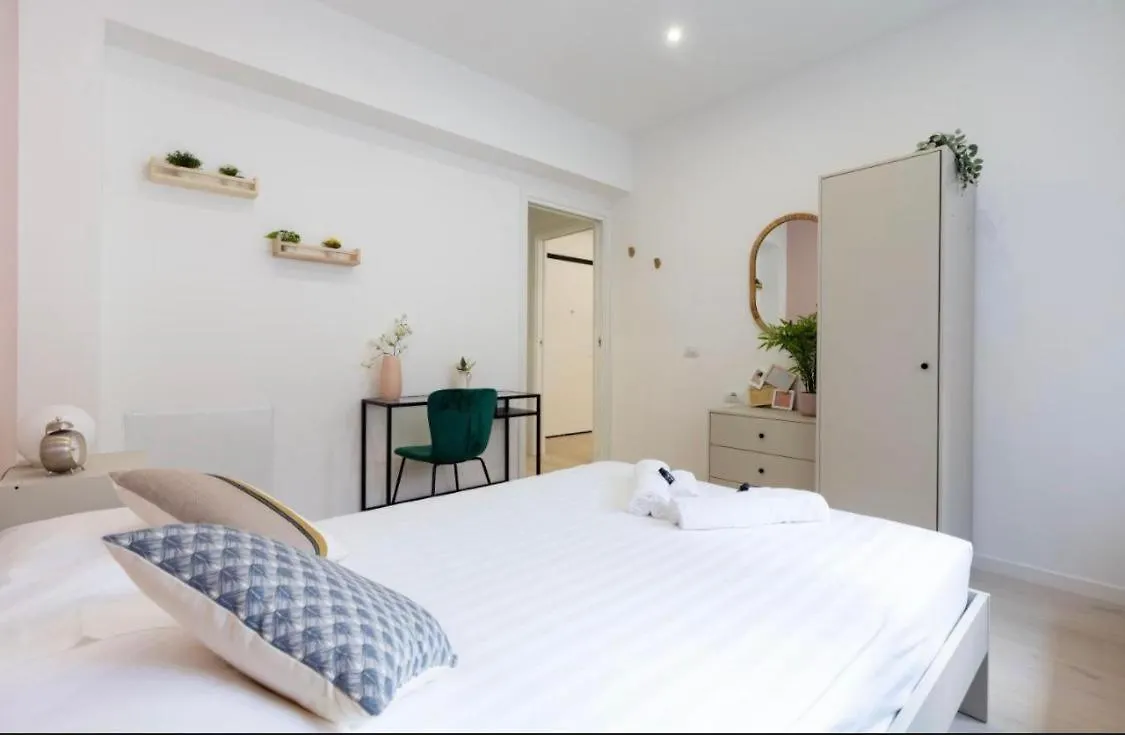 Loreto Home Milan Italy